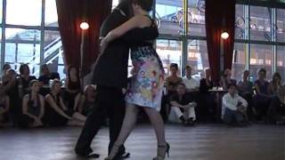 Anita Monteagudo & Pablo Retamar (1) "Bajo el Cono Azul"O. Tipica Victor