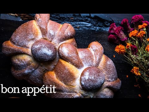How to Make Mexican Day of the Dead Bread