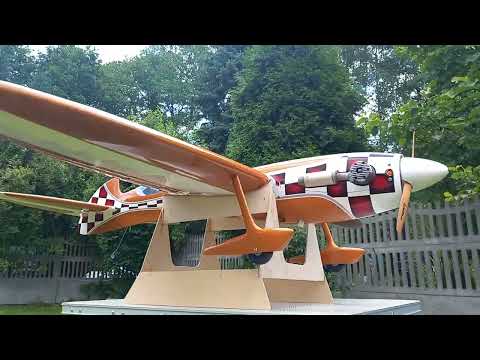 Control line f2b   GEE BEE - R3A  prezentacja