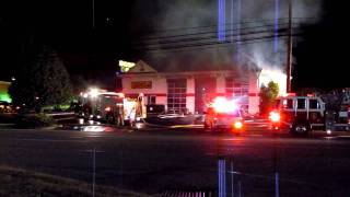preview picture of video 'Botetourt County, LubeTech - Commercial Building Fire - 4/30/11'