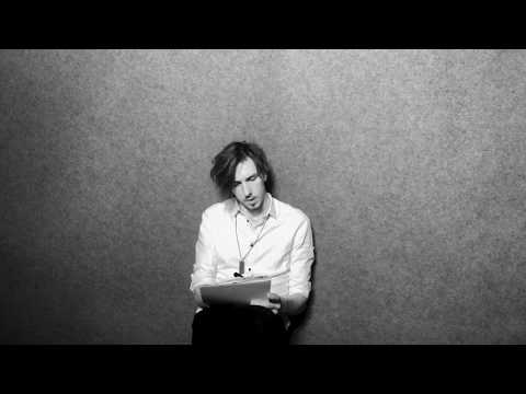 Kristijonas Ribaitis - PRIEŠ EINANT TOLIAU