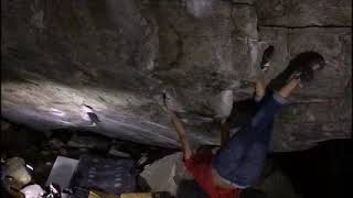 Video thumbnail: Willenberg Dach, 7c+/8a. Chironico