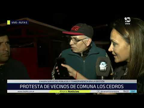 Móvil en vivo: protesta de vecinos de comuna Los Cedros