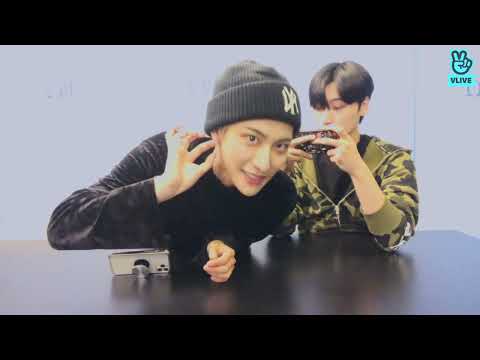 [ENG SUB] ATEEZ VLIVE 20201014 - Let's eat snacks with San Hwa😋