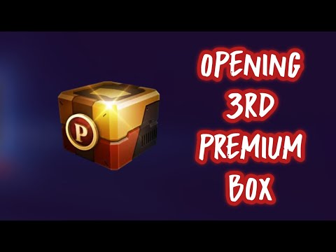 OPENING MY 3RD PREMIUM COMIC CARD CHEST