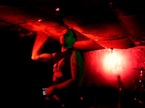 Tamtrum "Abort The Pope" @ Bordeaux 11/11/10