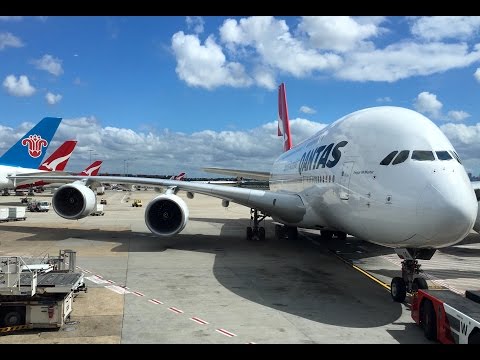 Qantas A380 BUSINESS Class Flight Report - Melbourne to Los Angeles ( QF93 ) Video