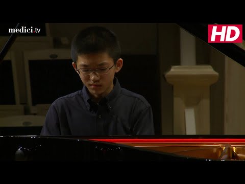 Grand Piano Competition 2018: Finals (I/II) - Tinghong Liao