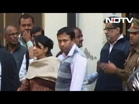 download lagu mp3 mp4 Aarushi Talwar Facebook Profile, download lagu Aarushi Talwar Facebook Profile gratis, unduh video klip Aarushi Talwar Facebook Profile