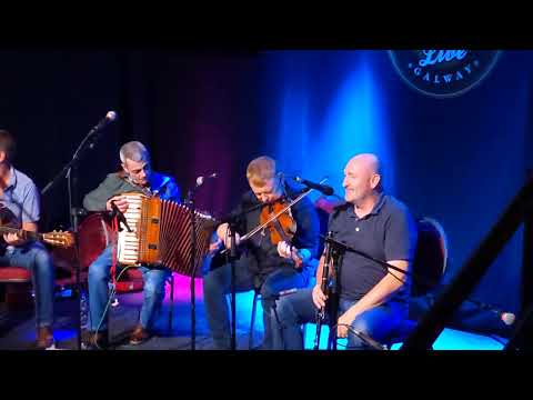 Seán Smyth,Mike McGoldrick Alan Kelly , Jim Higgins and Jim Murray Live in Galway.