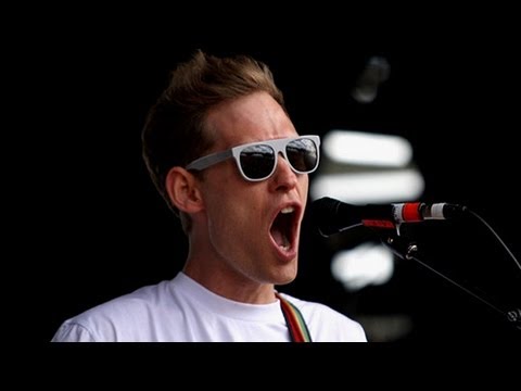 Architecture In Helsinki Music Interview w/ Cameron Bird (Rock Talks)