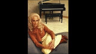 Tammy Wynette  - SWEET DREAMS live on Navy Hoedown NH70-1(1969)