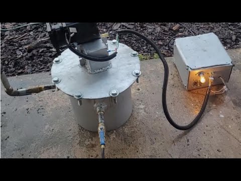 Chạy lò phản ứng nhiệt phân vi sóng (Biến nhựa thành... Trailer