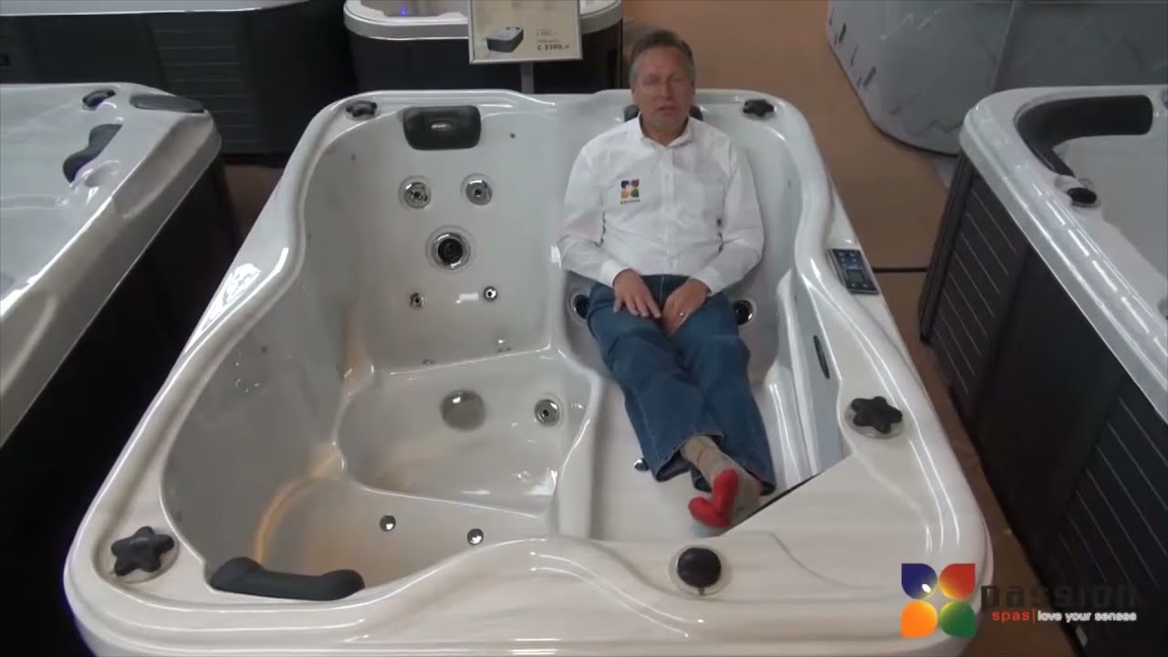 Гідромасажний СПА-басейн Passion Spas Renew 208x155x83 см 3-місний 30 форсунок Нідерланди