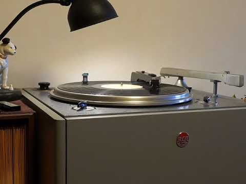 Blue Five Swing / Joe Venuti and The Blue Five