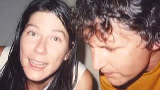 Robert Pollard & Kim Deal-Love Hurts
