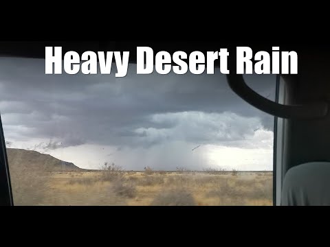 Rains on the road from Maltahohe to Helmiringshausen