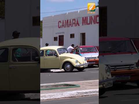 O primeiro encontro de carros antigos em Aldeias Altas.