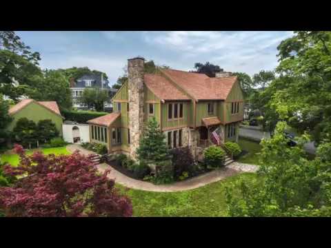 34 Walker Rd, Swampscott MA  - Erin Boyce Lamb  - Tel 978 854 0052