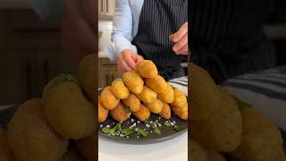 Download lagu 🇮🇹🥔Kroket Kentang #memasak #makananitalia #kentang #resep #makanan #videomemasak #hidangan pembuka #italia mp3 Download lagu 🇮🇹🥔Kroket Kentang #memasak #makananitalia #kentang #resep #makanan #videomemasak #hidangan pembuka #italia mp3