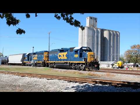 CSX  Train // Switching Tracks