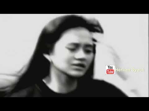 Novia Kolopaking -  Kembali (1991 Music Video Original)
