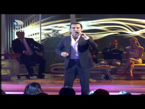 FERHAT GÖÇER - MEHTABIN RENGİ  (BEYAZ SHOW 02.12.2011) HD