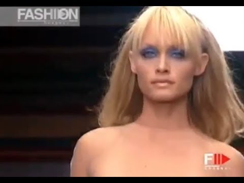 Versace Atelier Spring Summer 2000 Fashion Show Haute Couture Original Soundtrack