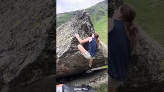 Video thumbnail of Half Giant, 7C. Nufenenpass