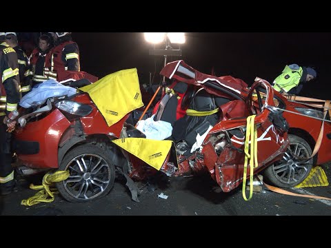 NACH ÜBERHOLMANÖVER - 17 JÄHRIGER STIRBT NACH SCHWEREM UNFALL IM LANDKREIS AMMERLAND