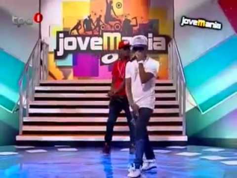 Cage One & Young Dp Performs @ Jovem Mania