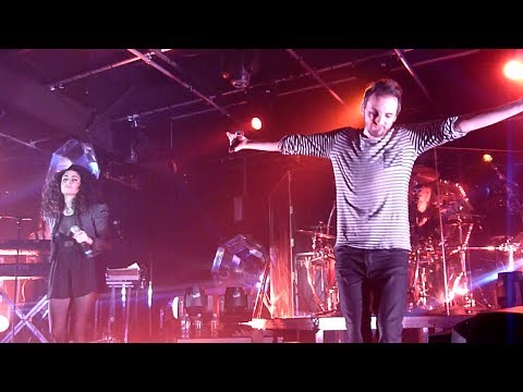Christophe Willem / Sophie Delila - What Did I Do - Tinqueux (Reims) 16 03 2013