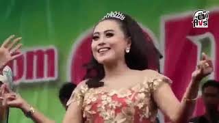 Download lagu Si cantik nan imut Tasya Rosmala Tangis tanpa air mata adella live in pawang mp3 Download lagu Si cantik nan imut Tasya Rosmala Tangis tanpa air mata adella live in pawang mp3