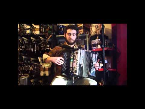 RFR18 - Roland FR-18 Digital Diatonic Tutorial