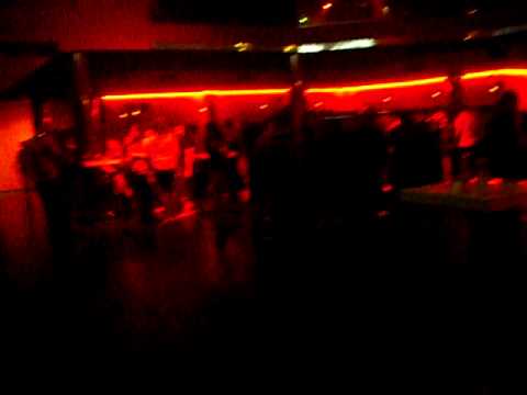 chumari dj en discoteca mimo