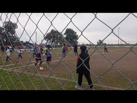 Mirko Muñiz. 18/07/2026. Encuentro de fútbol en Carlos Tejedor..