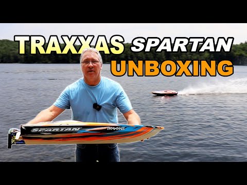 RC Boat - Traxxas Spartan unboxing and test - 6s POWER