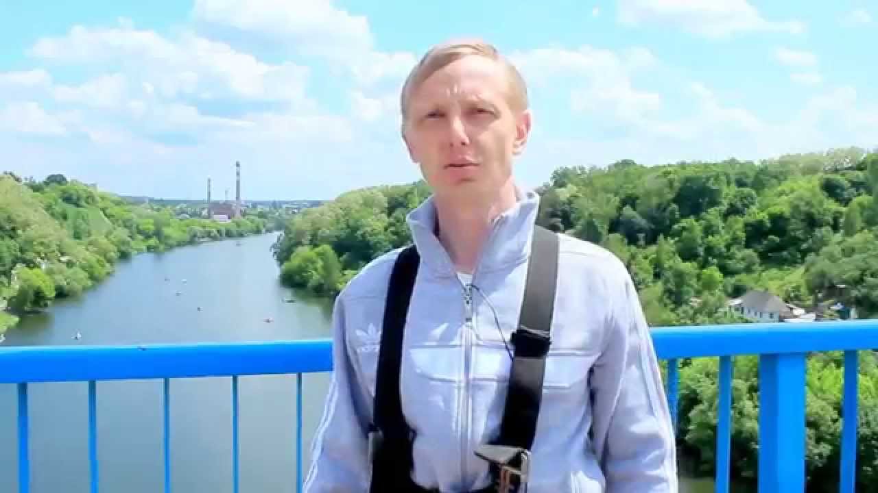 Евгений Кузнецов из житомирской «Самопомощи» прыгнул с моста и предложил это сделать Сухомлину и Розенблату. ВИДЕО