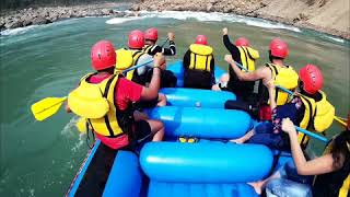 preview picture of video 'Rishikesh River Rafting Accident | Rescuing | Travel Muni | 2018'