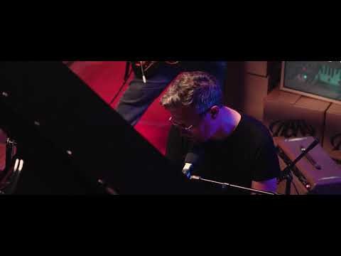 Jan Swerts - Lig Hier Zacht En Stil (Unday warehouse sessions)