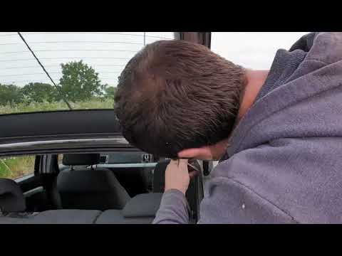 Hatchback gas strut replacement (how to fix boot tailgate)