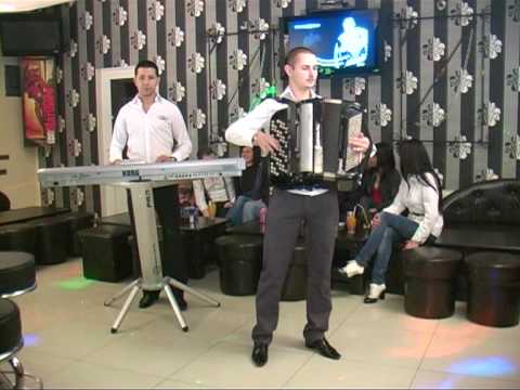 01 Simici Dragan - Instrumentala (2010)