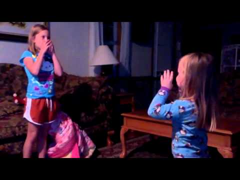 Keira & aliyah rock the boat cheer