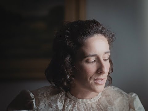 A garota não - Adamastor