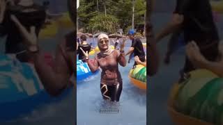 Download lagu Hijab Transparan Saat Berenang 🤩😍 #hijab #modelhijaber #hijabstyle #jilbab #gemoy #dance mp3