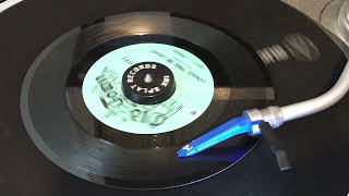 Roscoe and Barbara - Could This Be Love - Old Town 1175    Northern Soul