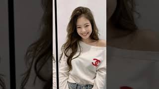 Download lagu Black~~GD ft Jennie🖤❤ mp3