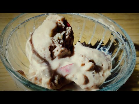 Home made apple ice cream (Watch in full screen mode)