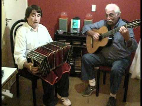 Jorge Toloza y Luis Santa Cruz Bandoneon y garganta