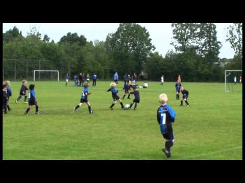 1e poulewedstrijd Haaglandia F8 - HVC'10 F3 dd 28-05-2011
